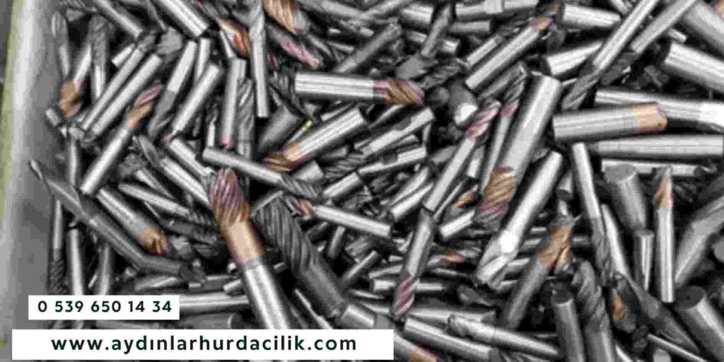 Endüstriyel Elmas Bıçak ve Kesme Aparatı Hurdası